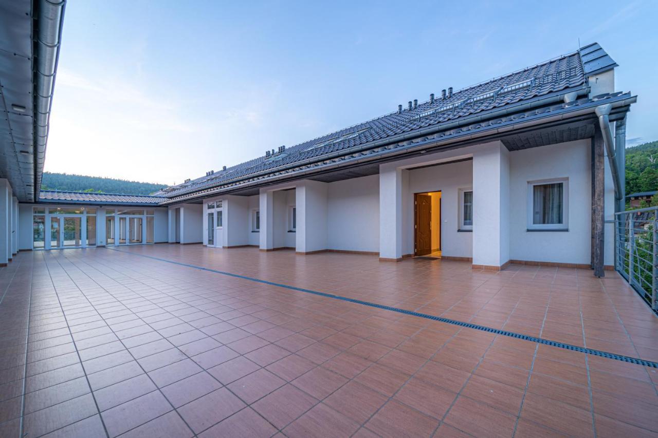 Apartament Rodzinny Plus Mountain Aparts Świeradów-Zdrój Extérieur photo